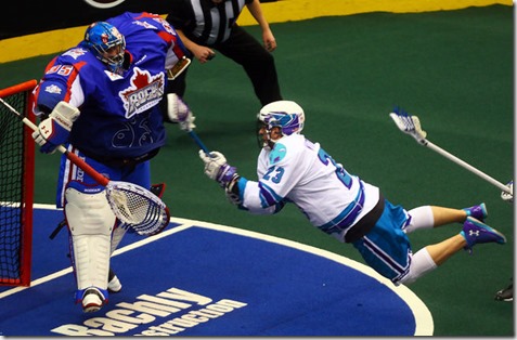 A beautiful goal by Vitarelli. Photo from Dave Abel/Toronto Sun/Postmedia Network